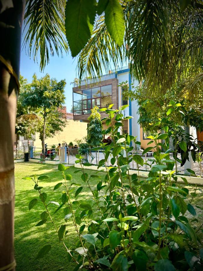 Kaashi Flora Villa พาราณสี ภายนอก รูปภาพ
