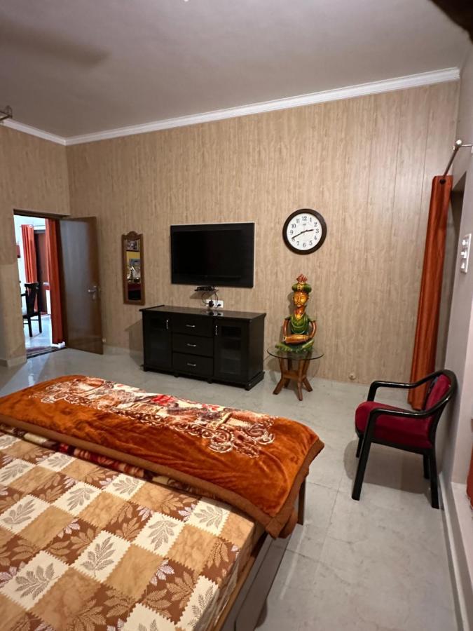 Kaashi Flora Villa พาราณสี ภายนอก รูปภาพ